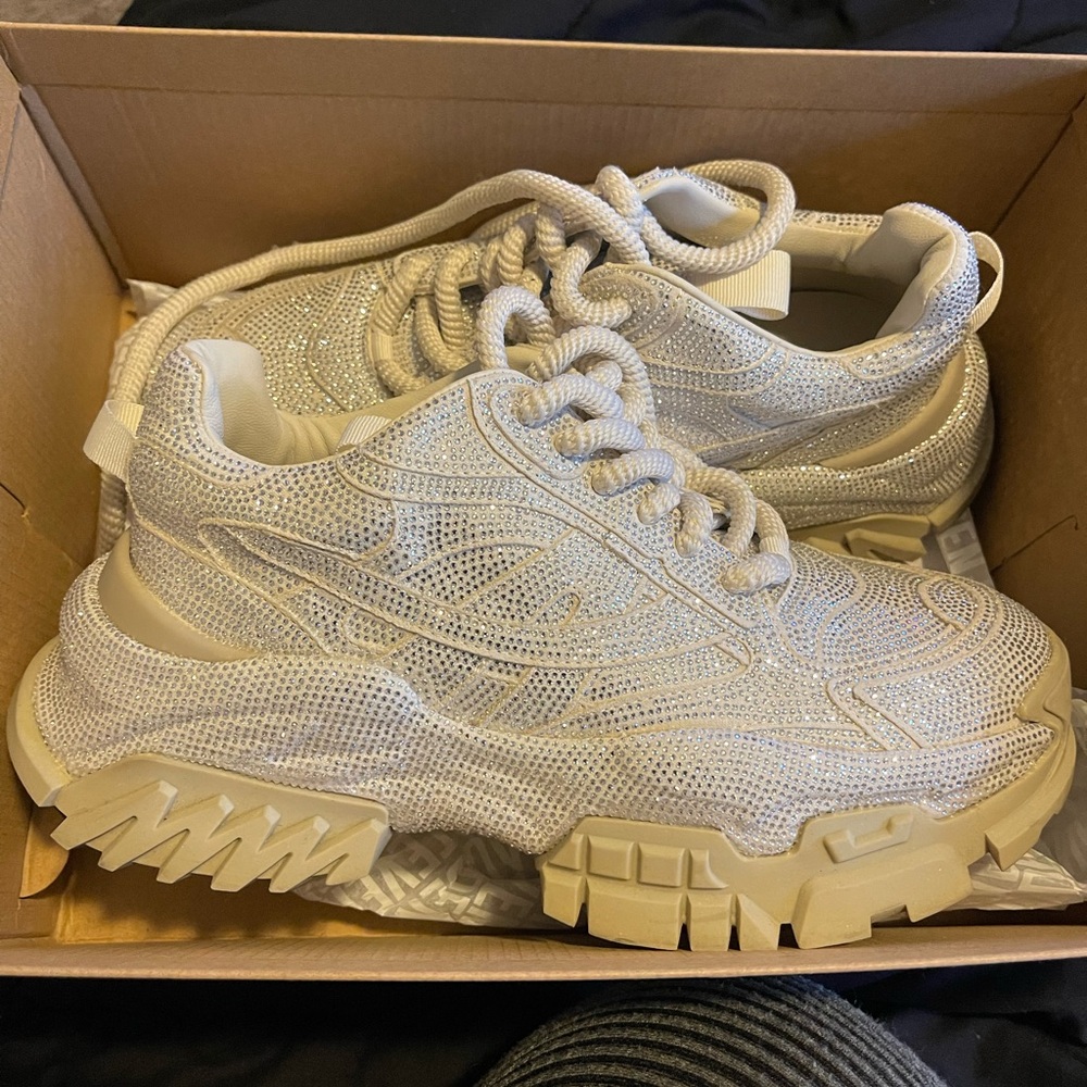 Steve Madden Renegade